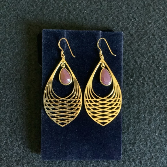 New Stauer 925 sterling silver natural ruby earrings. - Picture 7 of 9